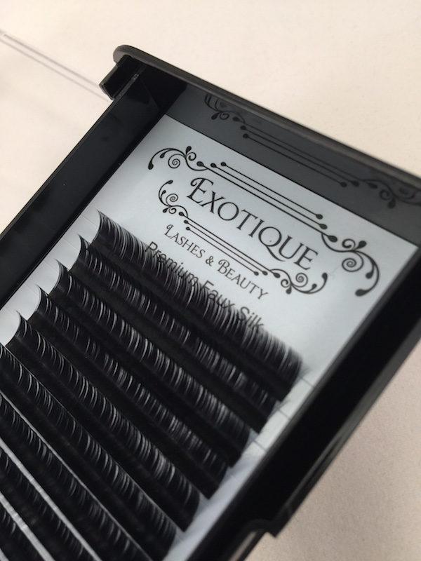 Exotique Lashes B 0.20 9mm – Tray